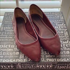 Frye Regina learher Flats size 5.5